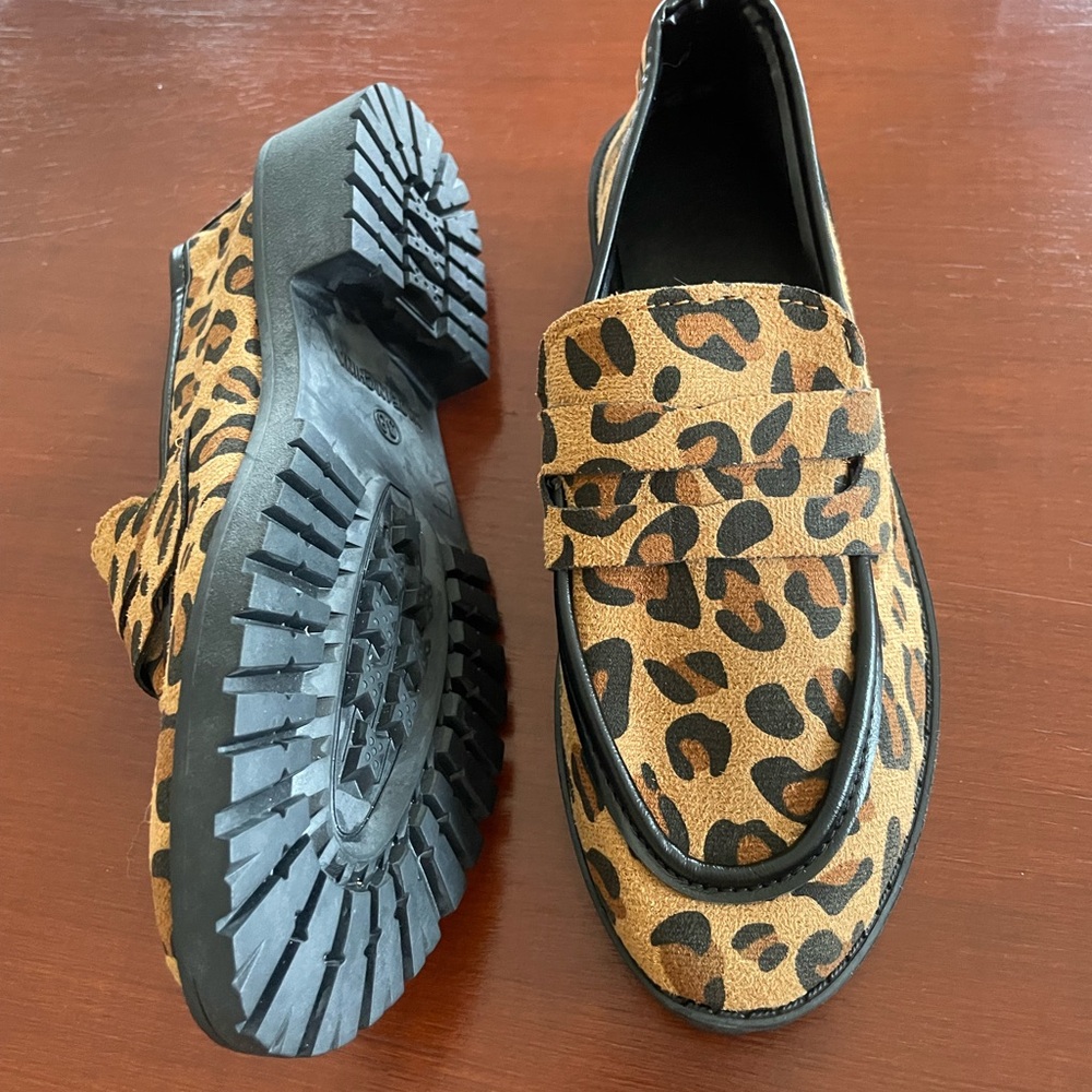 Leopard Print Chunky Lug Sole Loafers Slip On Penny Loafer Flats Casual Trendy 7 - Picture 2 of 6
